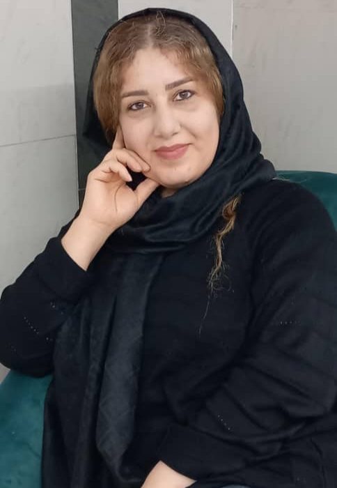 اثری از فرشته محمودی از شاعران انتشارات حوزه مشق