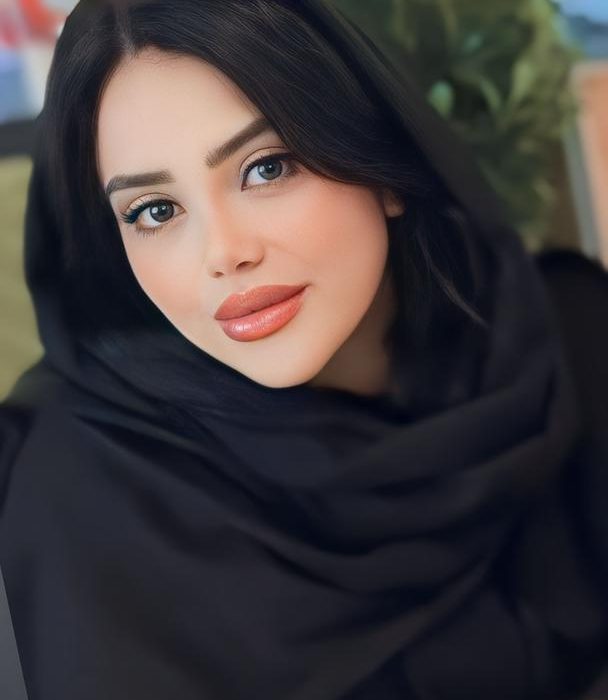 اثری از روشنا ورزشی از شاعران انتشارات حوزه مشق