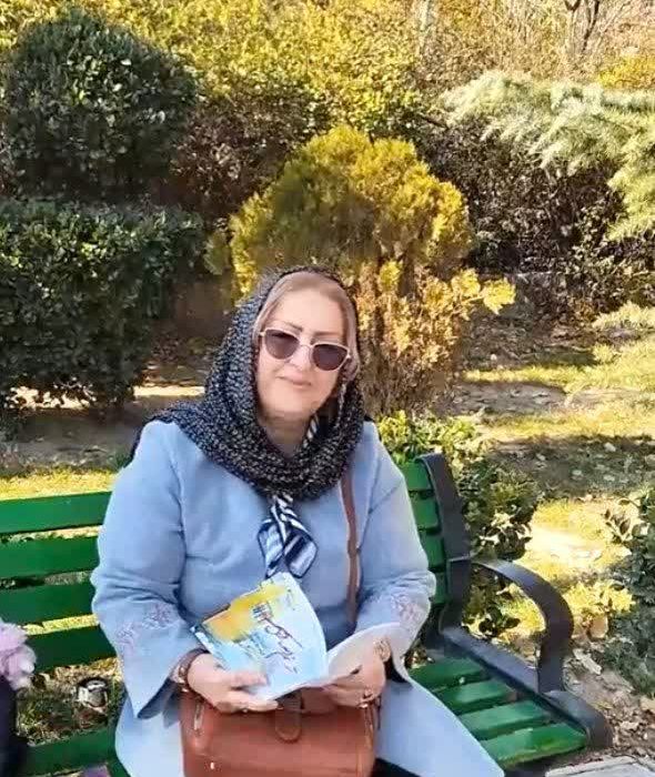 اثری از فرحناز مولایی از شاعران انتشارات حوزه مشق