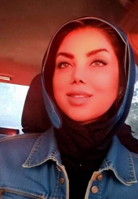 اثری از یلدا قانعی از شاعران انتشارات حوزه مشق