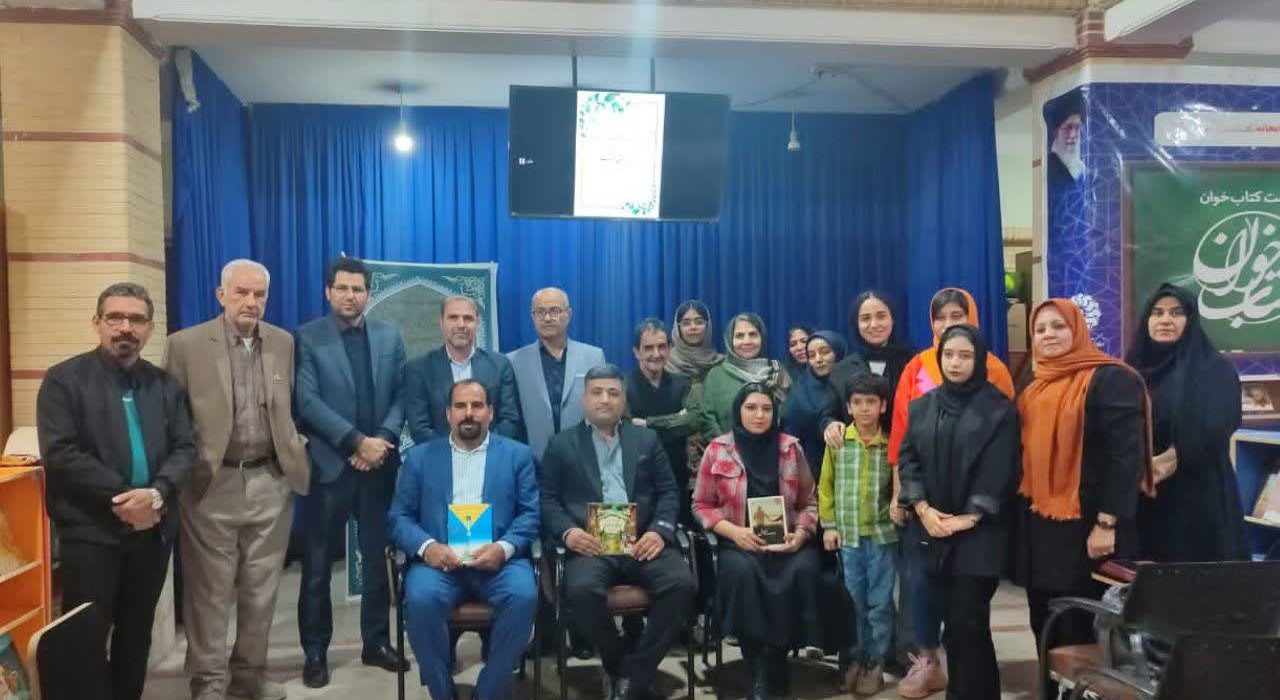 آیین رونمایی از کتاب « نامه ای به خیال» به قلم فاطمه لطیفی از شاعران انتشارات حوزه مشق