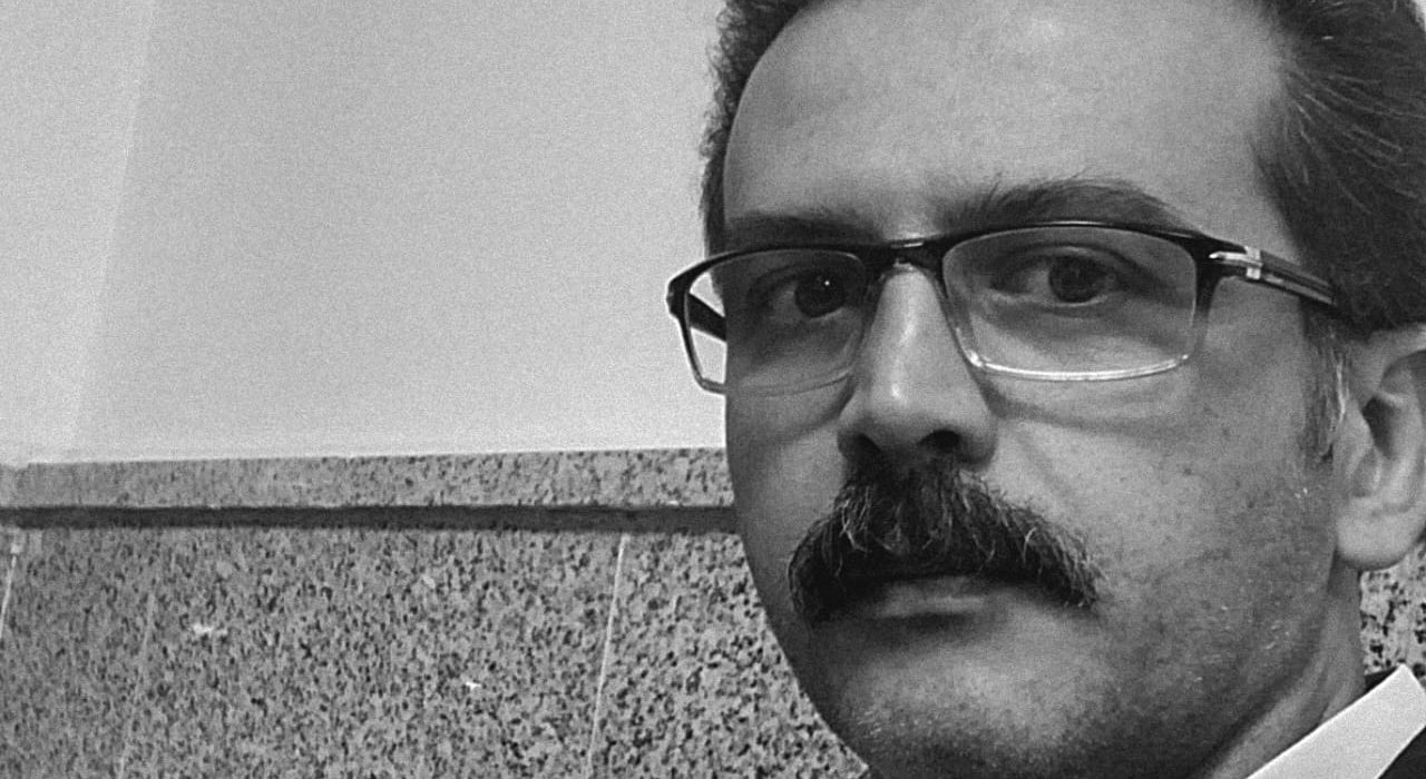 اثری از امیر پور حاجی از شاعران انتشارات حوزه مشق