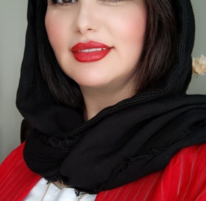 اثری از رویا ابراهیمی از شاعران انتشارات حوزه مشق