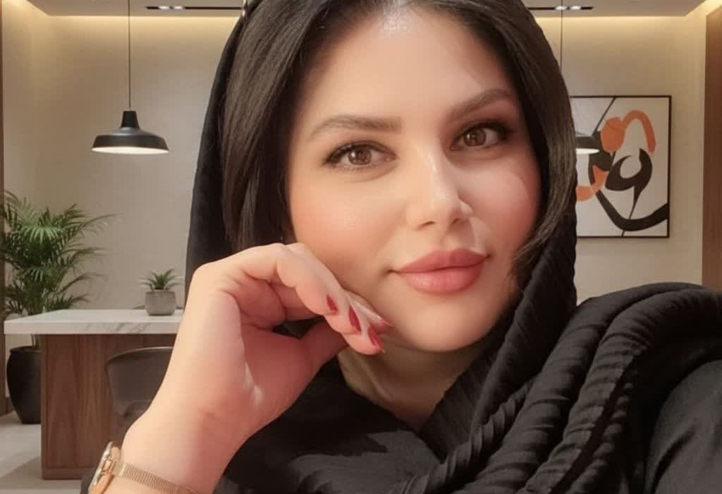 اثری از رویا ابراهیمی از شاعران انتشارات حوزه مشق