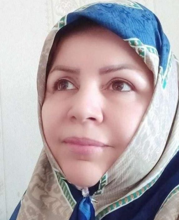 سیما امیدیان؛ بانوی شعر دزفول، از شهپر خیال تا تبار واژه‌ها