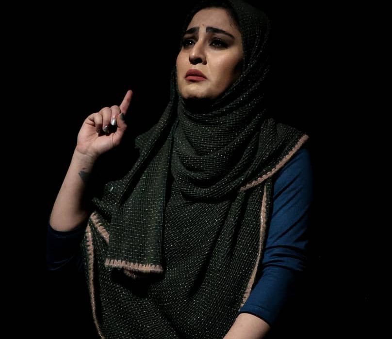 درخشش تئاتر «دایناسور» در جشنواره‌های استانی و منطقه‌ای