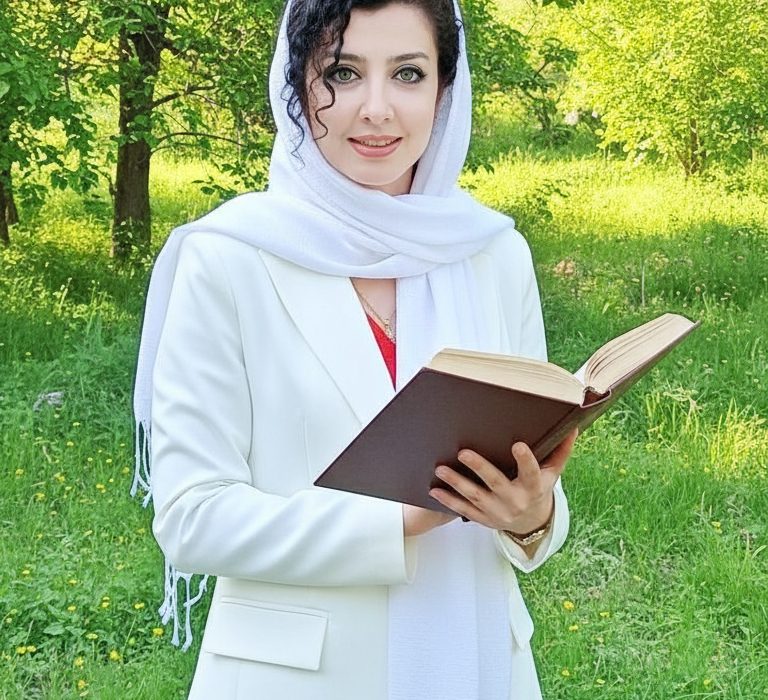 سیمین دانشور؛ بانویی که داستان‌نویسی ایران را دوباره متولد کرد