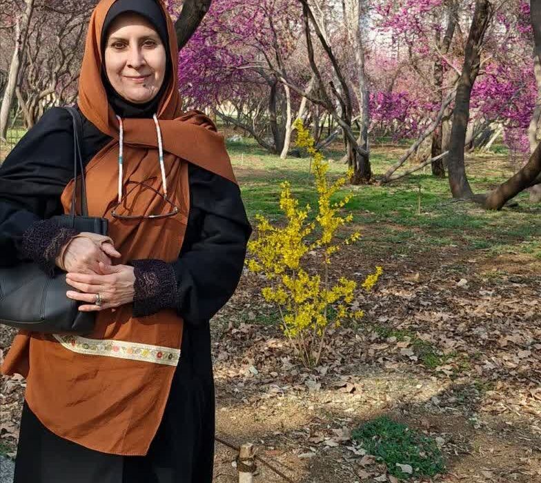 « حس ناب » اثری از فریده چابک از نویسندگان انتشارات حوزه مشق