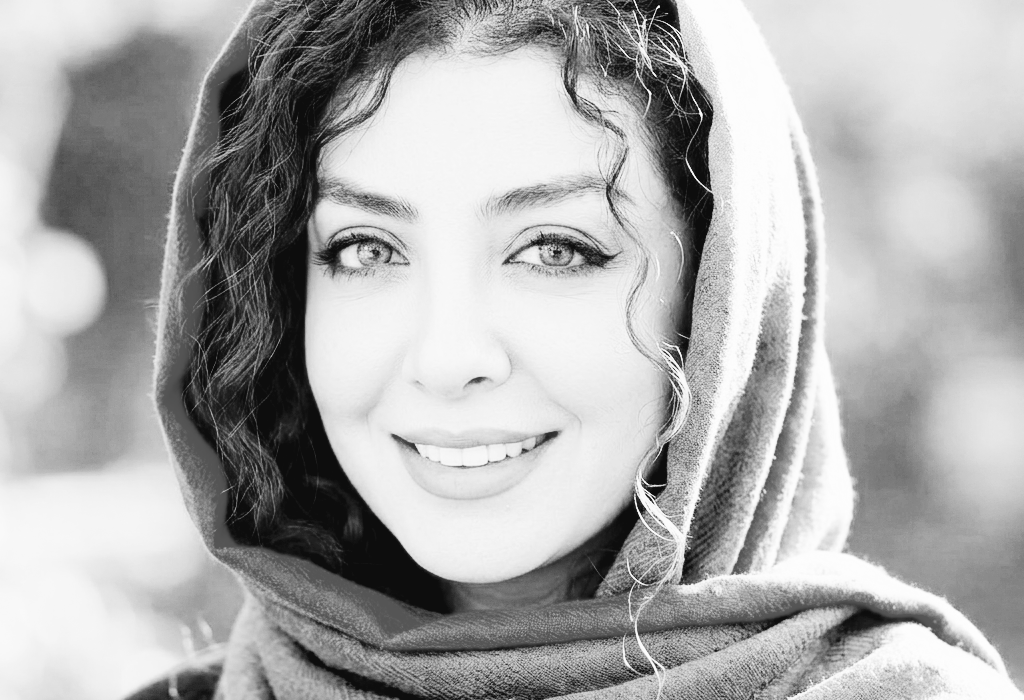 دوستت دارم؛ نه فقط برای آنچه هستی، بلکه برای احساسی که حضورت در وجود من زنده می‌کند.